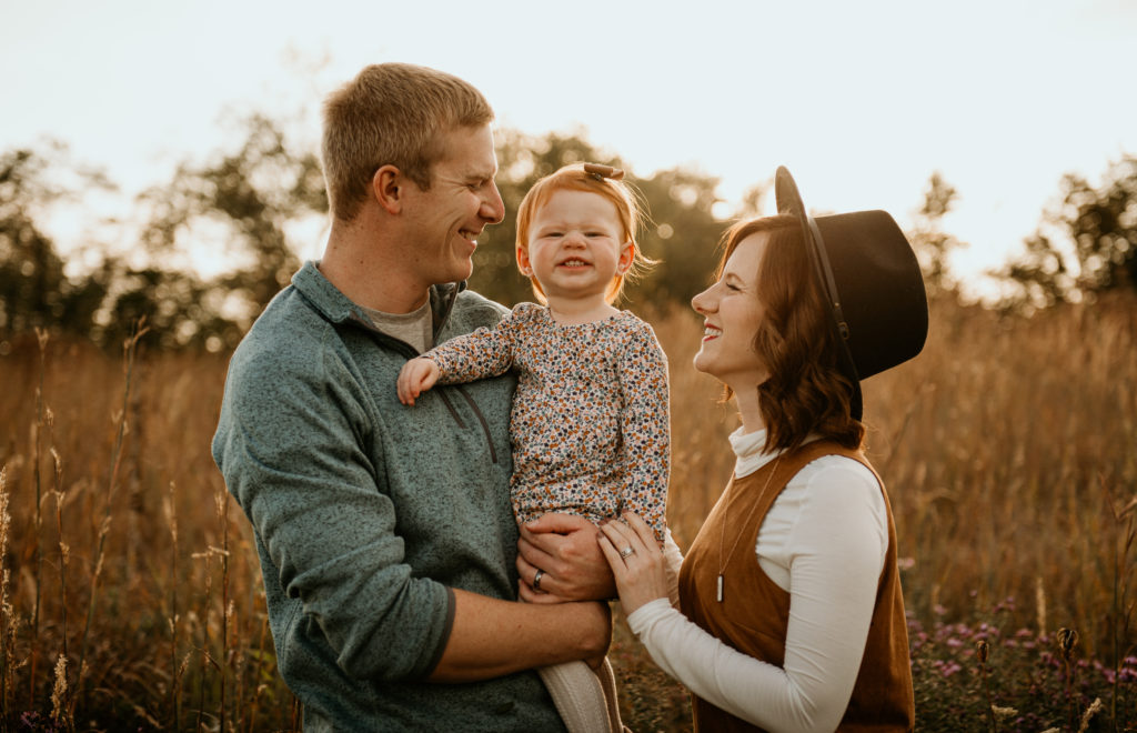 Spencerville Saint Marys Celina Family Photographer Deep Cut Historical Park www.haleygivensphotography.com