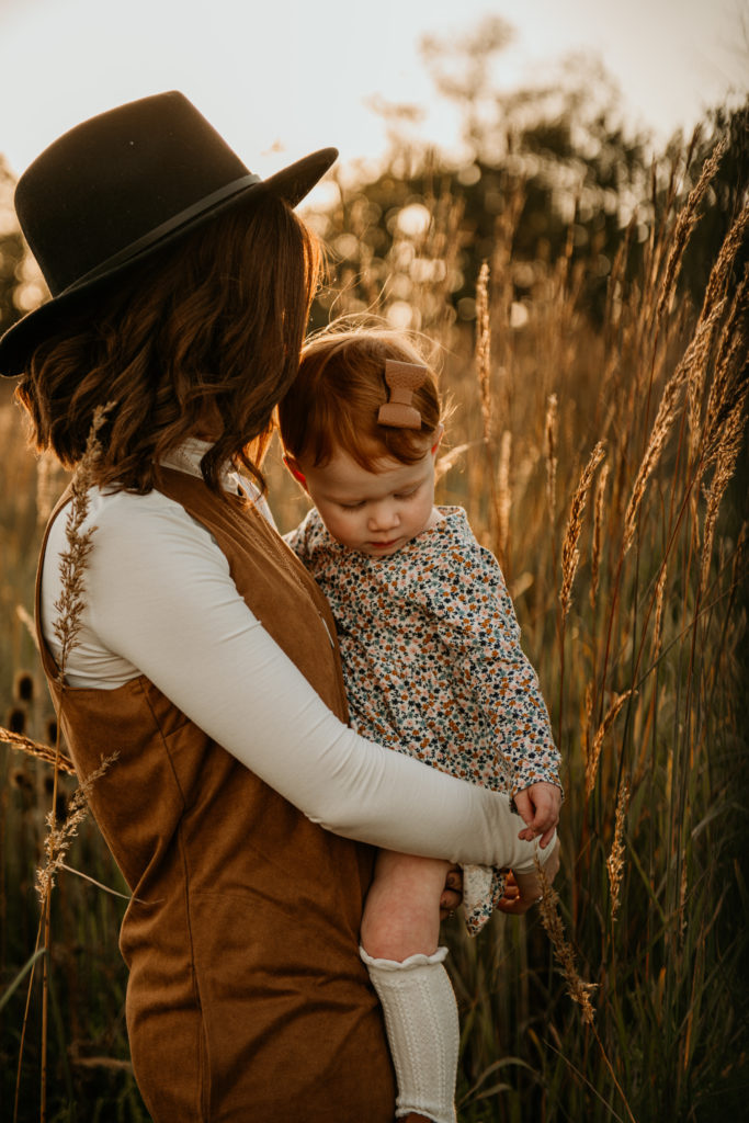 Spencerville Saint Marys Celina Family Photographer Deep Cut Historical Park www.haleygivensphotography.com