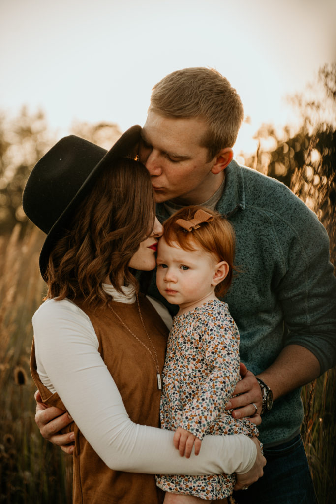 Spencerville Saint Marys Celina Family Photographer Deep Cut Historical Park https---haleygivensphotography.com