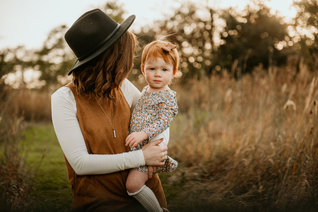 Spencerville Saint Marys Celina Family Photographer Deep Cut Historical Park www.haleygivensphotography.com